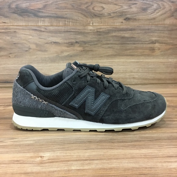 new balance 696 luxury running sneaker